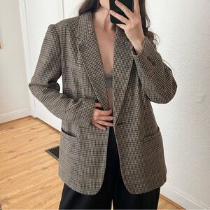 **SOLD** Vintage Houndstooth Blazer